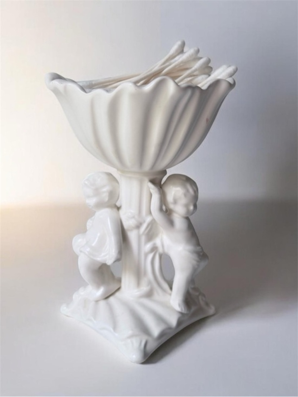 Vintage Inarco Japan Porcelain Twin Cherubs White Pedestal Dish